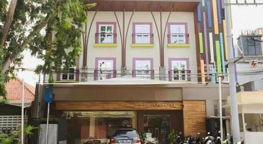 Life Puri Hotel Surabaya Gubeng Extérieur photo